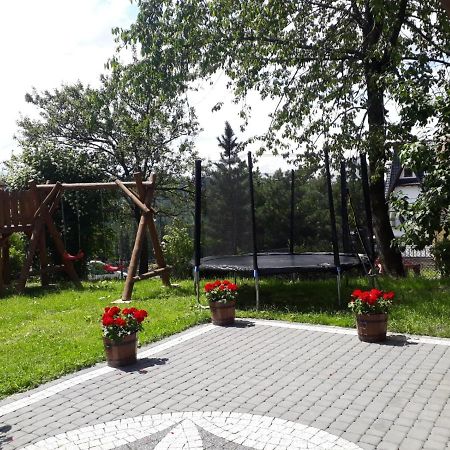 Pokoje Goscinne Jaworowy Bukowina Tatrzanska Luaran gambar